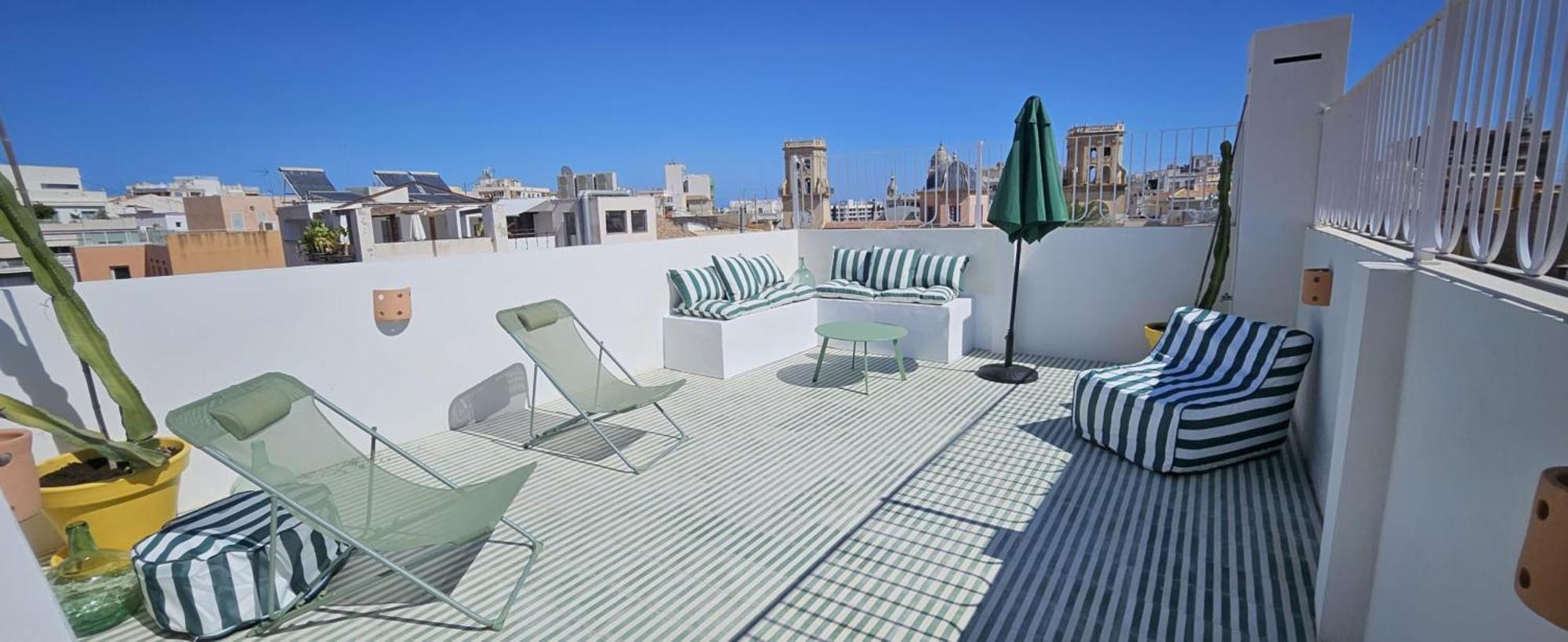 Penthouse With Breathtaking Views Of Heart Of Alicante Exterior photo