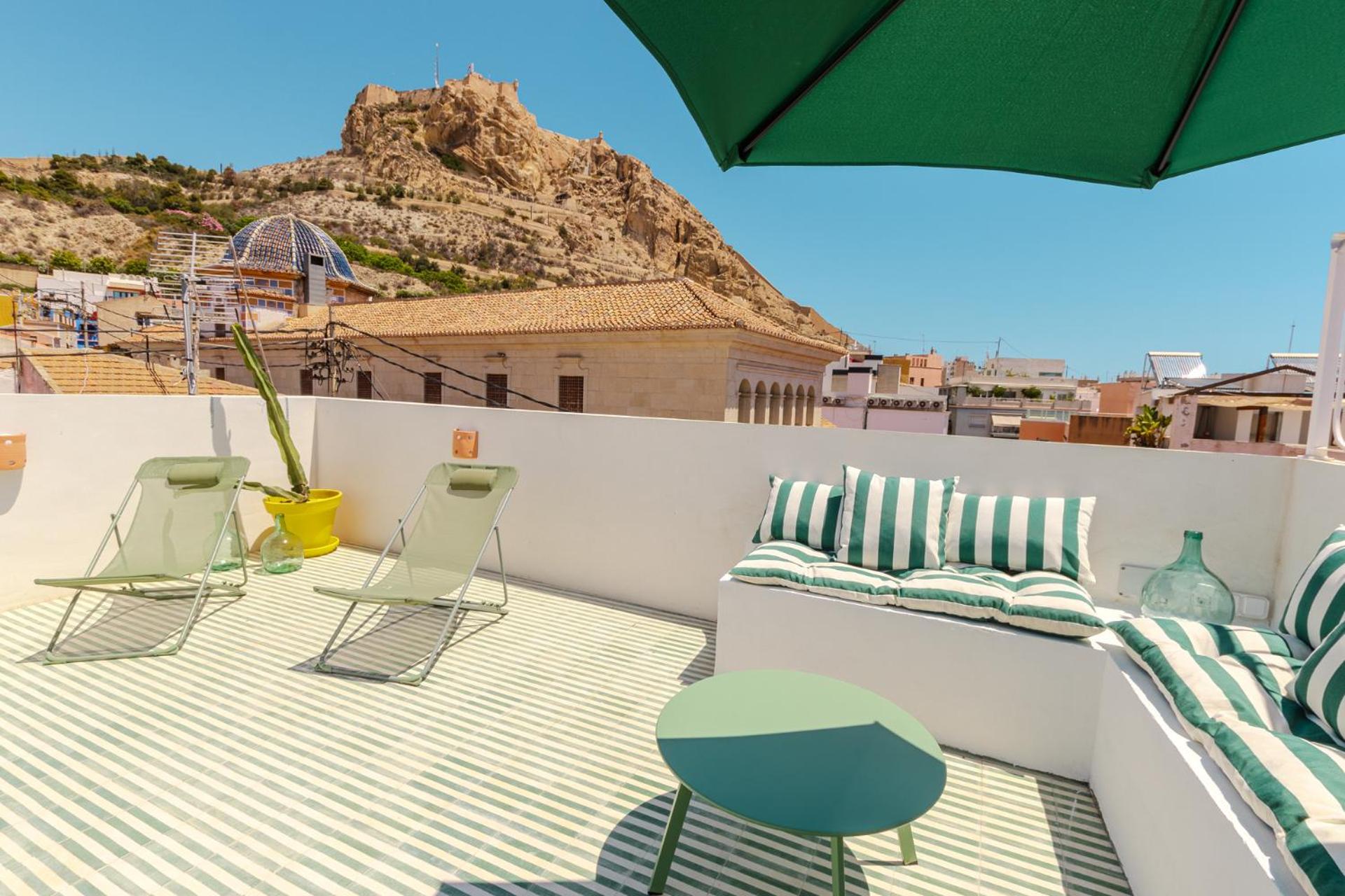 Penthouse With Breathtaking Views Of Heart Of Alicante Exterior photo